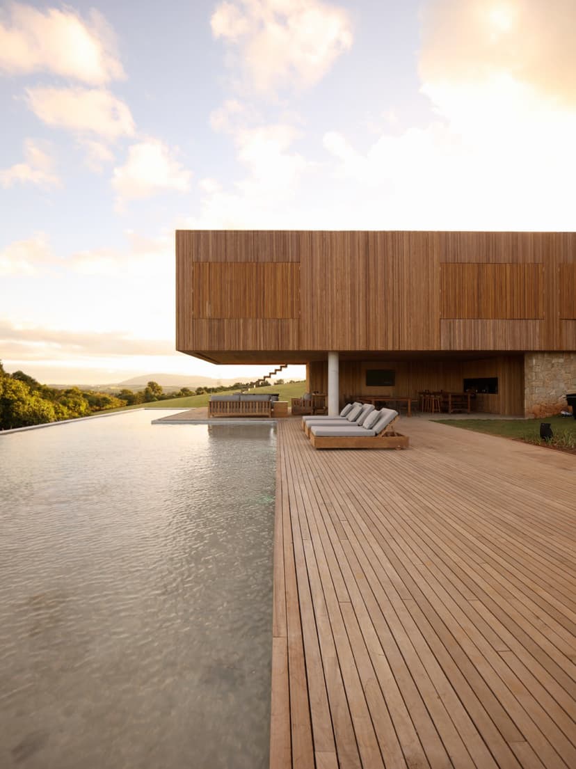 Image 12 for Garreta