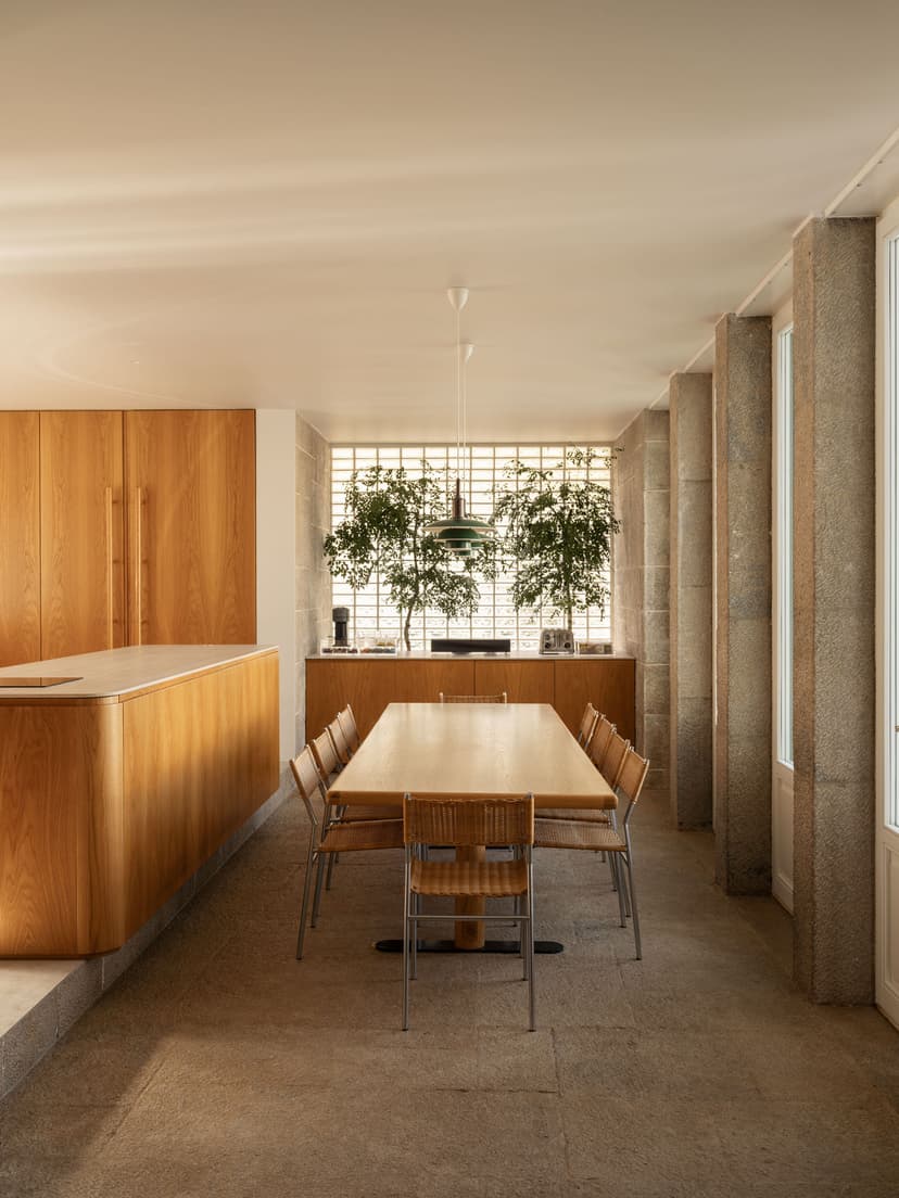 Image 1 for Carcavelos 