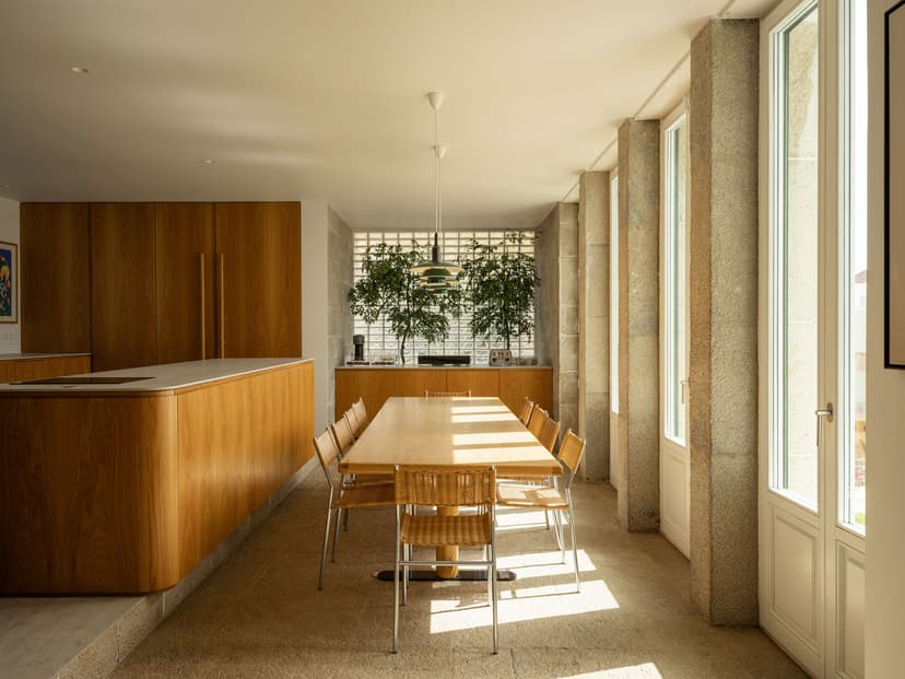 Image 12 for Carcavelos 