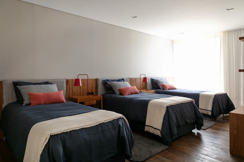 Image 4 for Pitombas